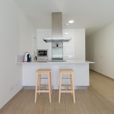 Homeforguest Apartamento Con Terraza Y Parking En Las Canteras Las Palmas de Gran Canaria Eksteriør billede