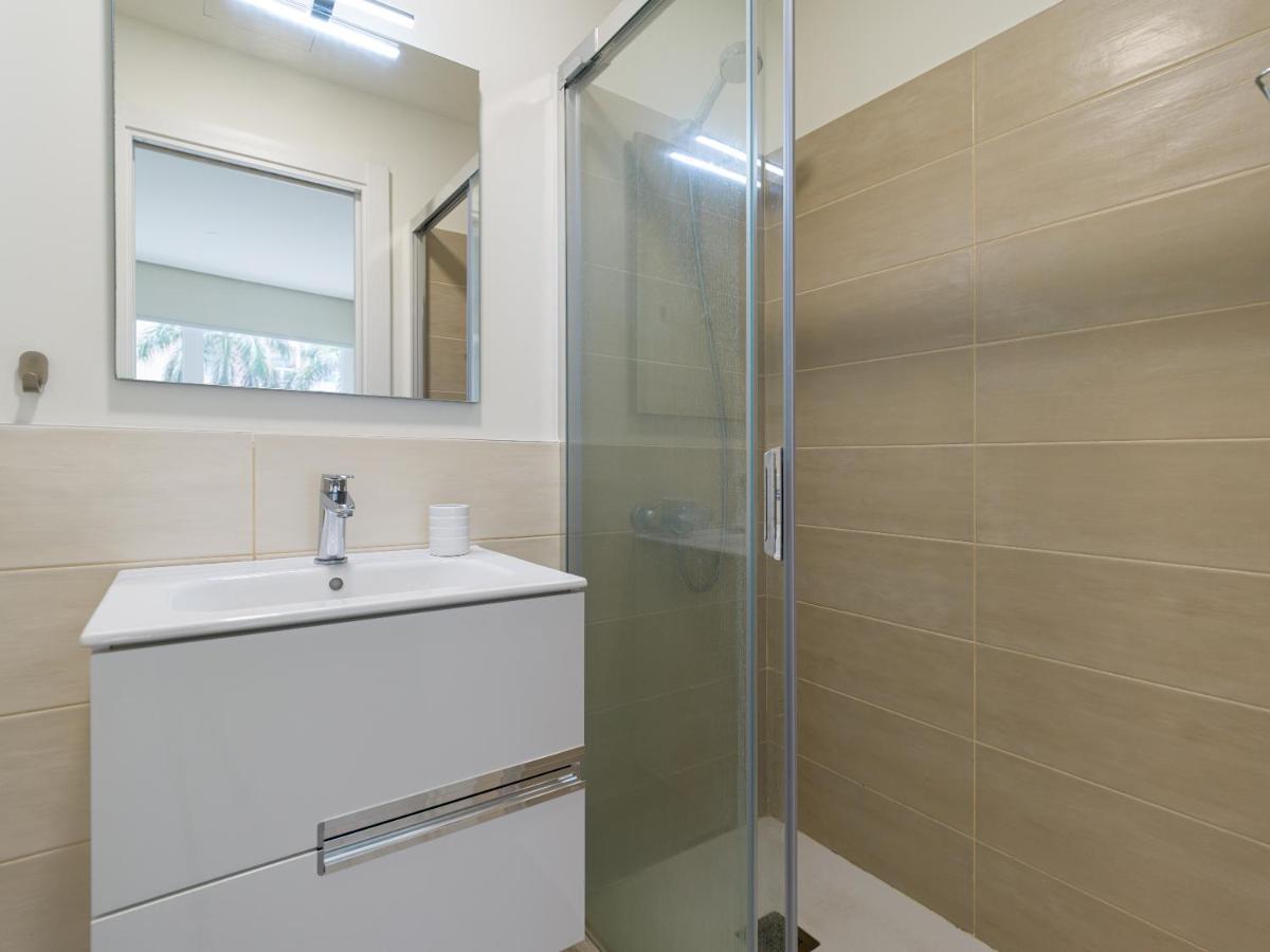 Homeforguest Apartamento Con Terraza Y Parking En Las Canteras Las Palmas de Gran Canaria Eksteriør billede