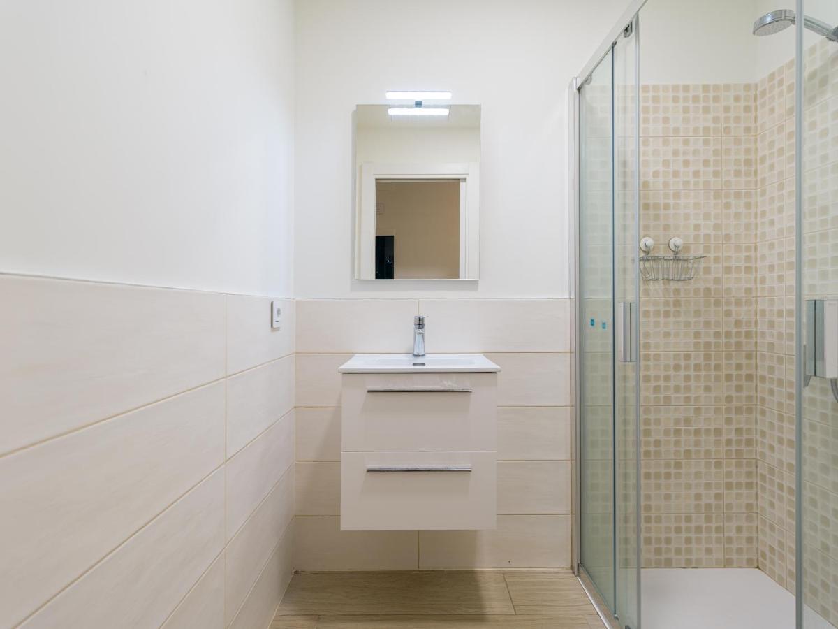 Homeforguest Apartamento Con Terraza Y Parking En Las Canteras Las Palmas de Gran Canaria Eksteriør billede