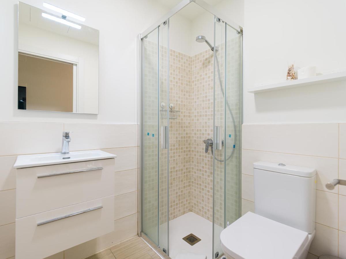 Homeforguest Apartamento Con Terraza Y Parking En Las Canteras Las Palmas de Gran Canaria Eksteriør billede